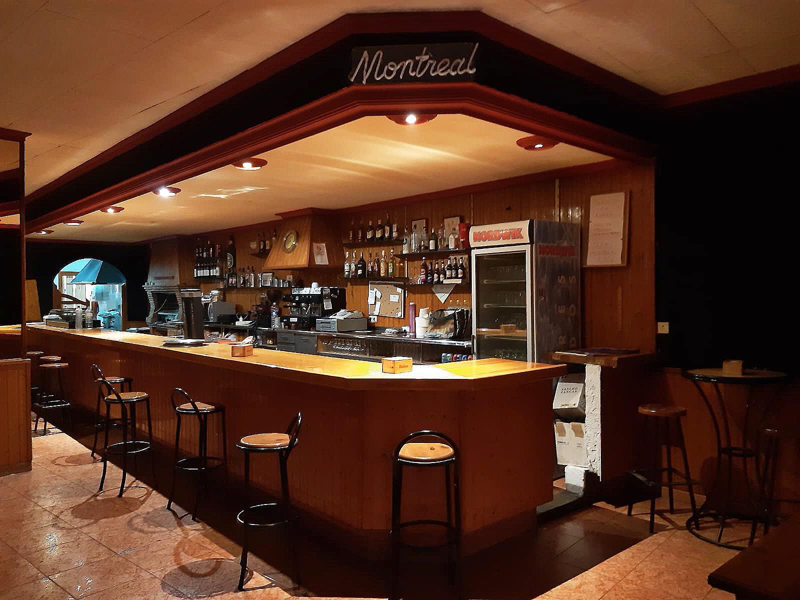 Bar Montreal 6